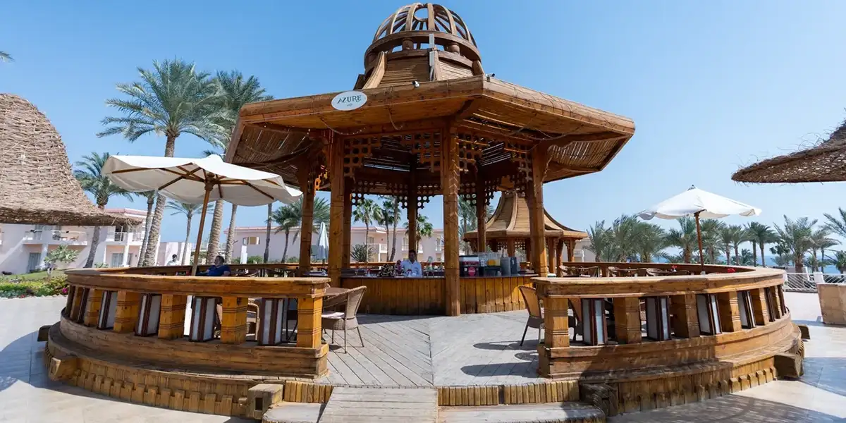 https://todcdn.azureedge.net/hotelimage/package/slider/parrotel-lagoon-resort-sharm-el-sheikh-bar.webp